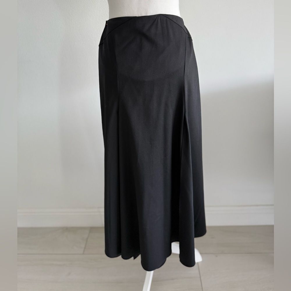 INTERMIX Elegant Black Women's Skirt